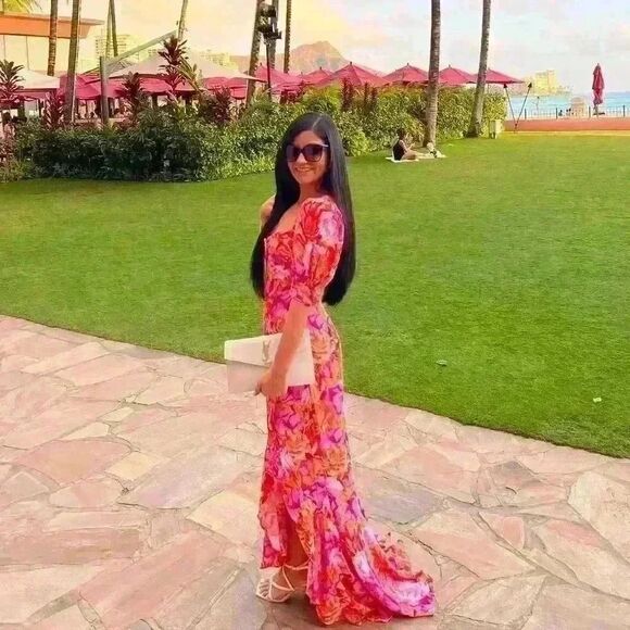 Lovers and Friends MORGAN DRESS - Picture 3 of 8